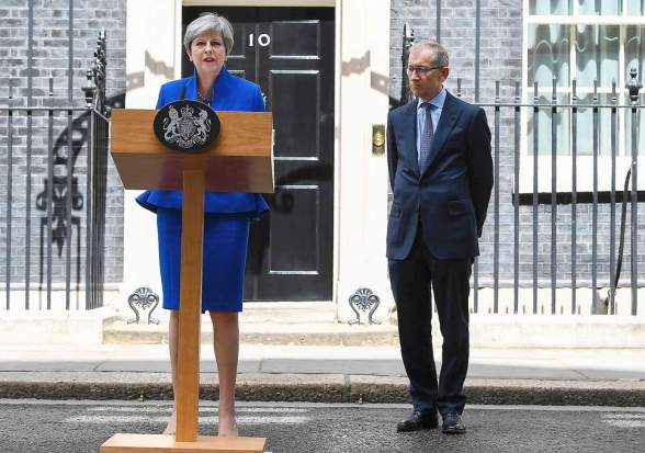 Theresa May Downing St morning after 2017 GE